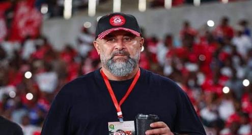 بعد رحيله عن سيمبا.. شبيبة القبائل يعلن عن تعاقده مع عبد الحق بن شيخة